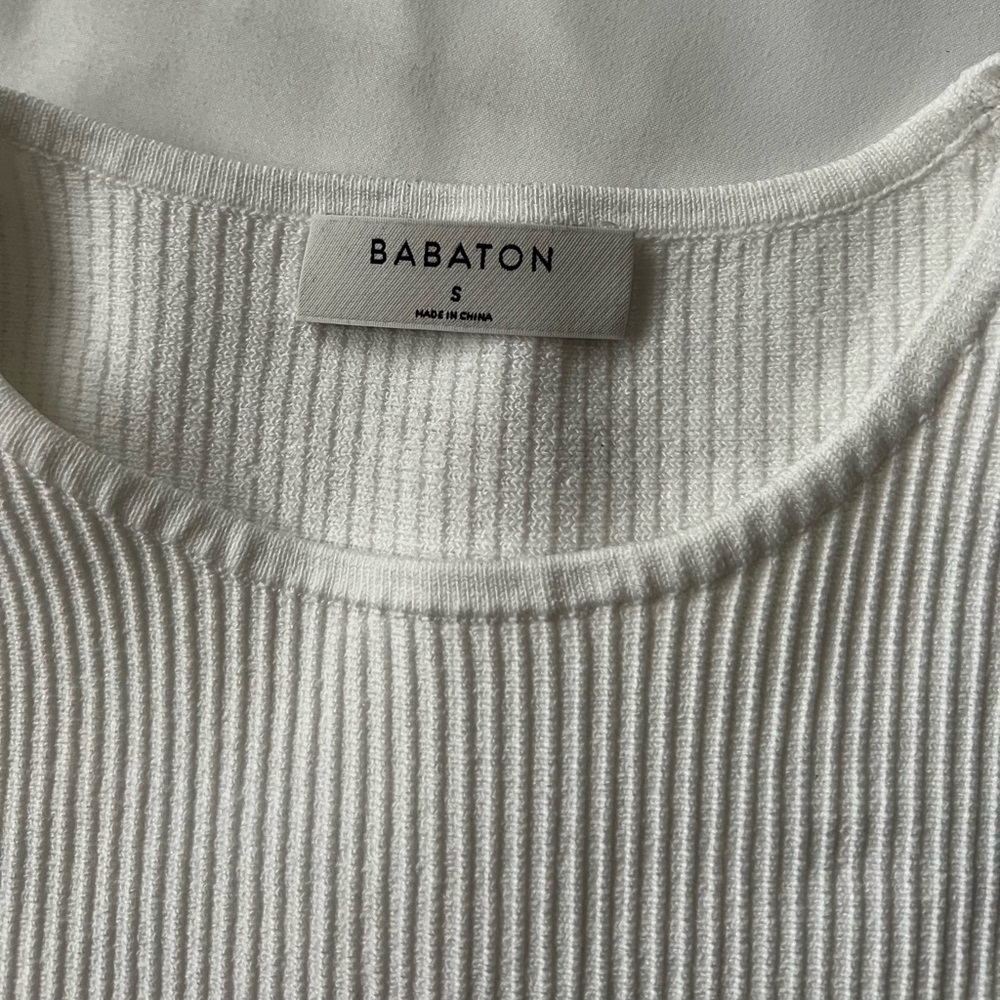 Aritzia Ribbed Tank - Picture 3 of 7